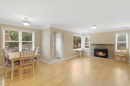 3821 W Broadway Avenue, Minneapolis, MN 55422