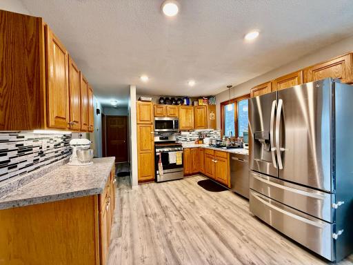 243 Edgeview Drive, Rollingstone, MN 55969