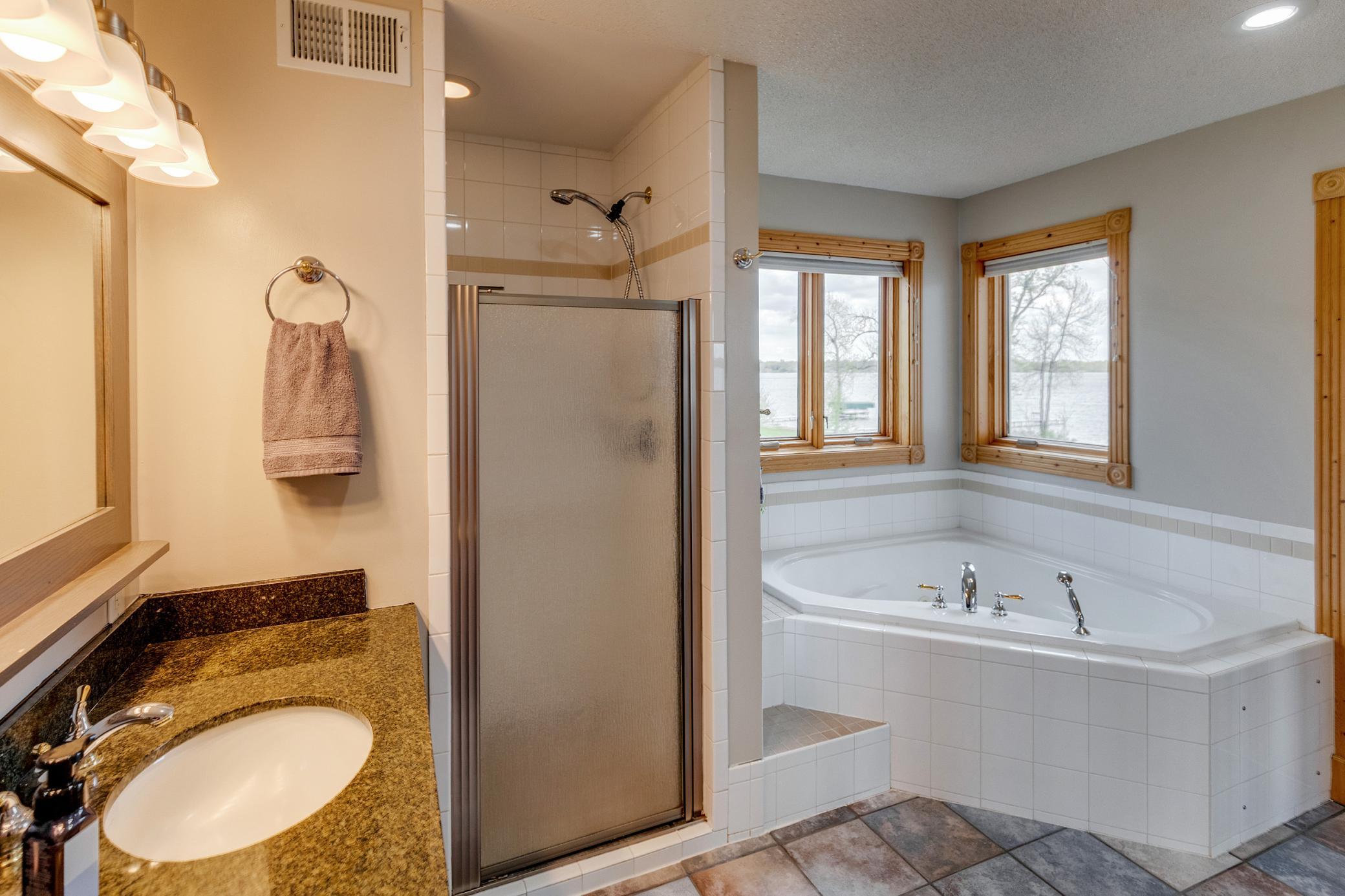 Primary bath