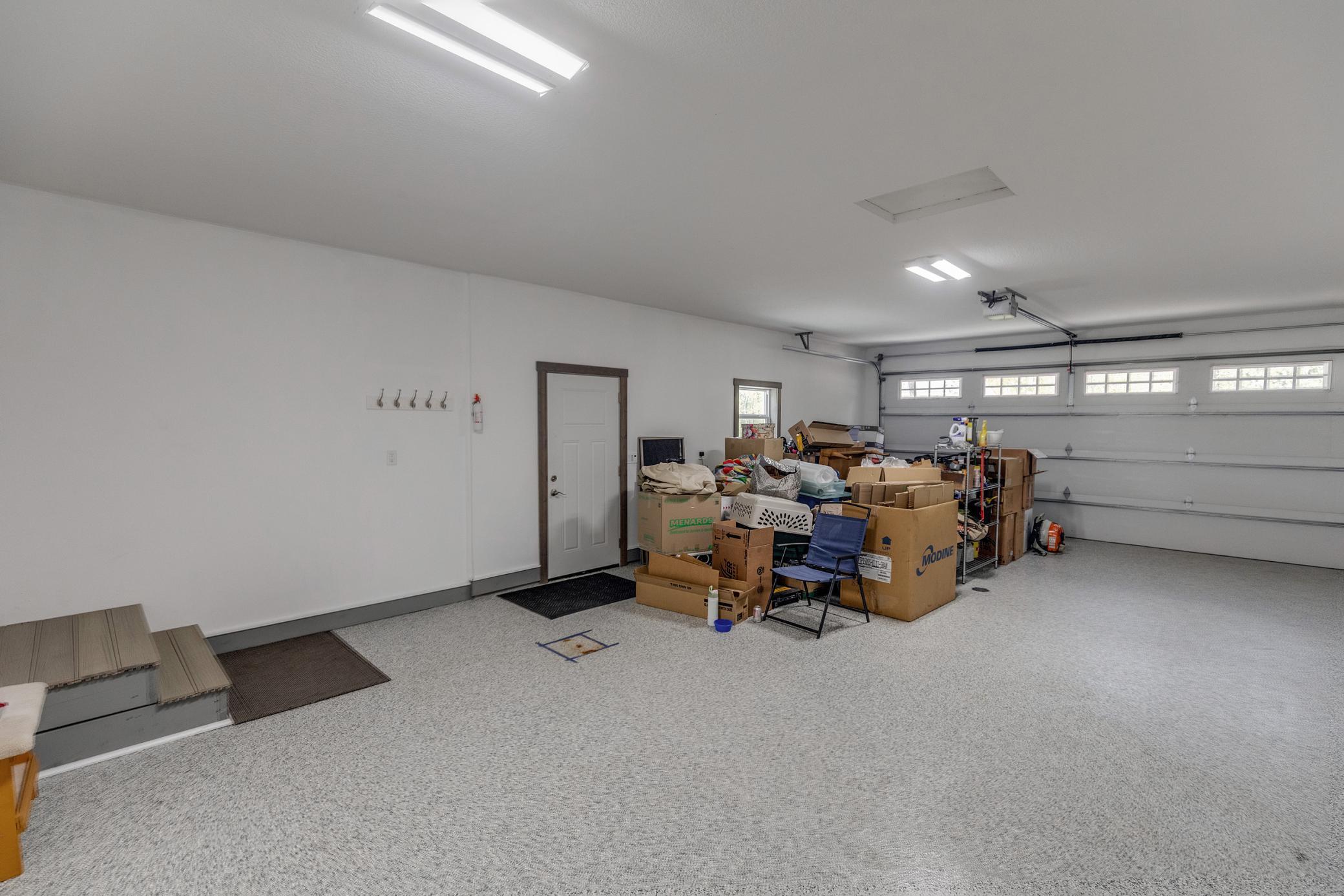 New poly floor-heated garage
