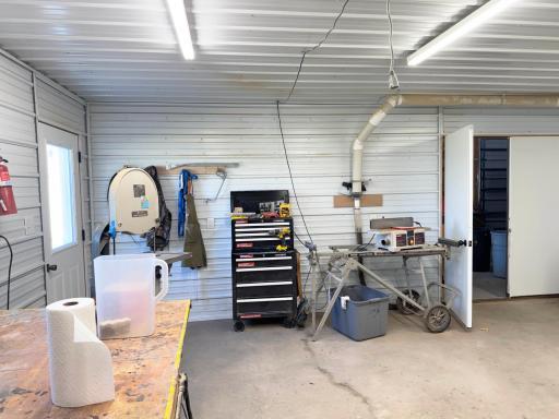 One more look at the workshop in the pole shed.