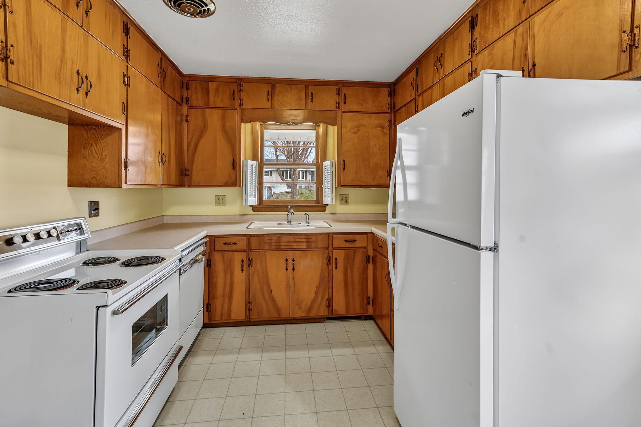 1103 12th Ave 10.jpg