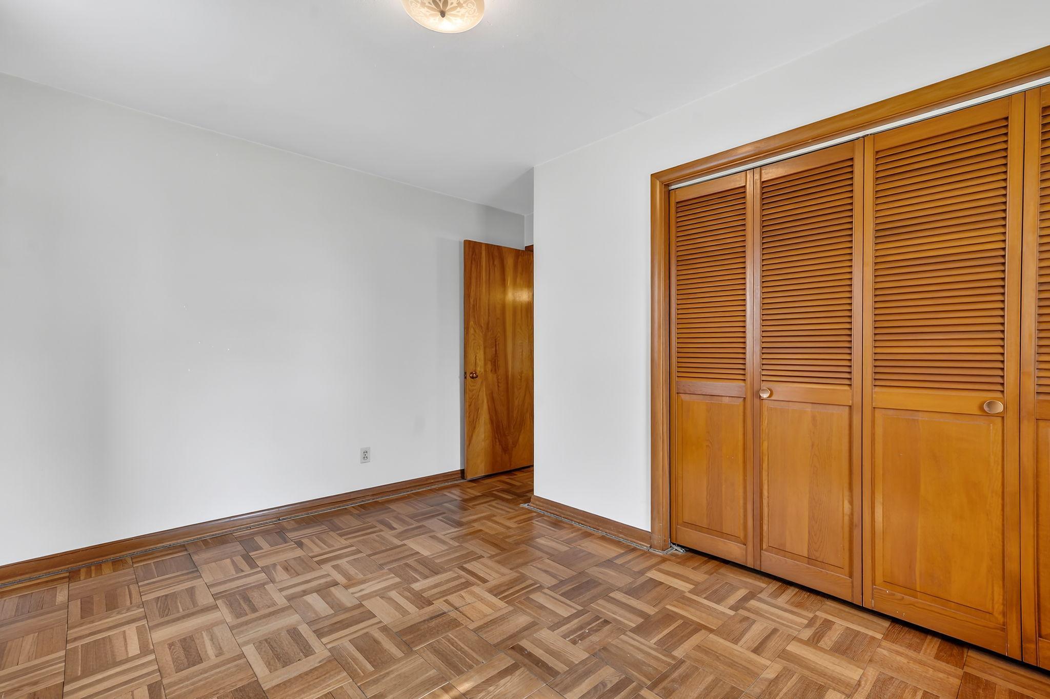 1103 12th Ave 14.jpg