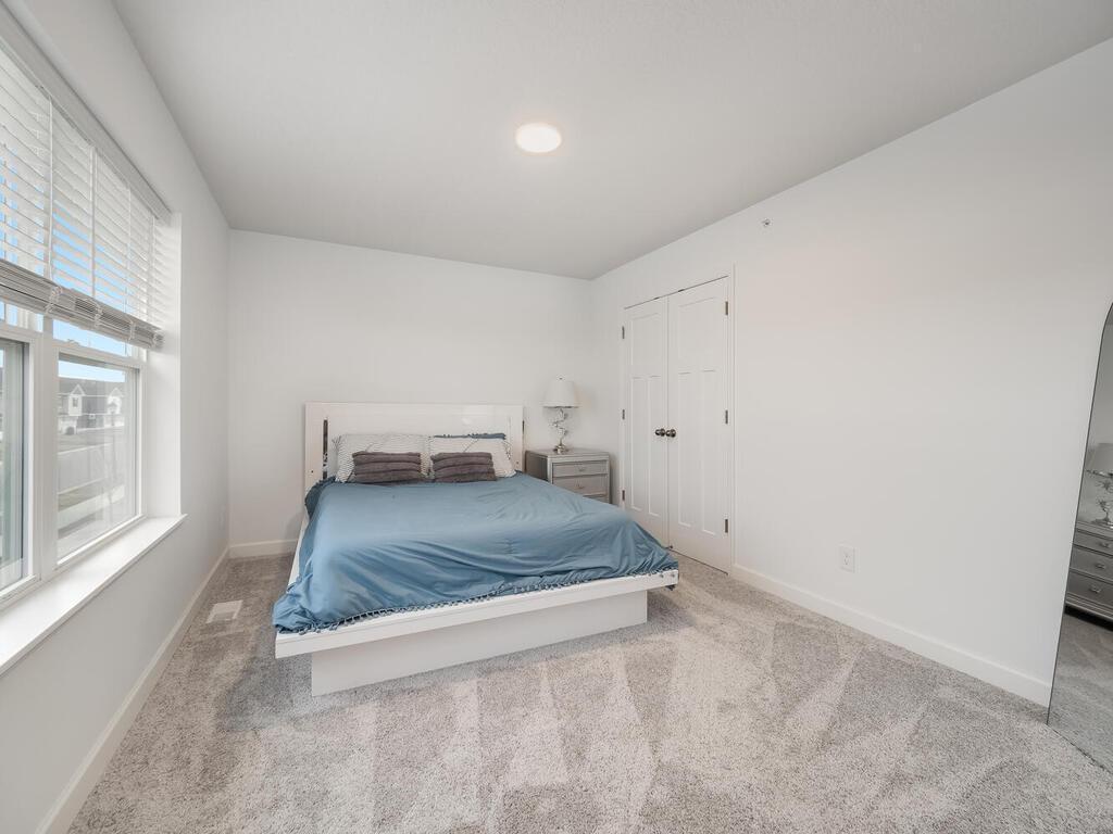 3rd Upper Bedroom, Fits a Queen Easily