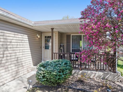 4445 Manor Drive NW, Rochester, MN 55901