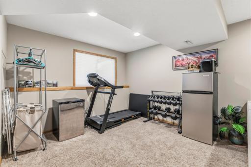 4445 Manor Drive NW, Rochester, MN 55901