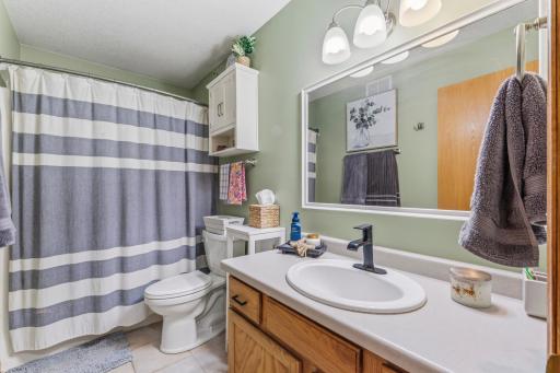 4445 Manor Drive NW, Rochester, MN 55901