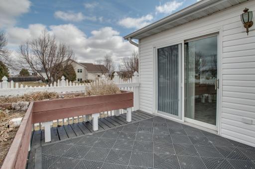 560 41st Avenue S, Moorhead, MN 56560