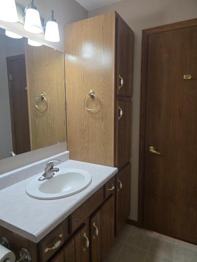 614 11th Street N, Mountain Lake, MN 56159