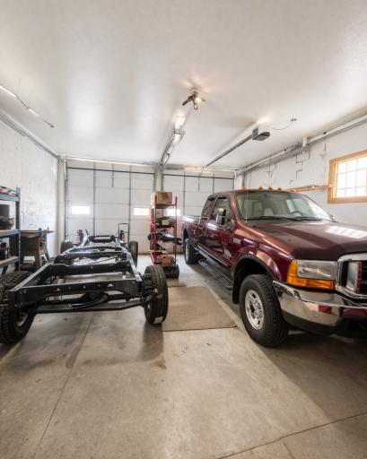 141 E Main Street, West Concord, MN 55985