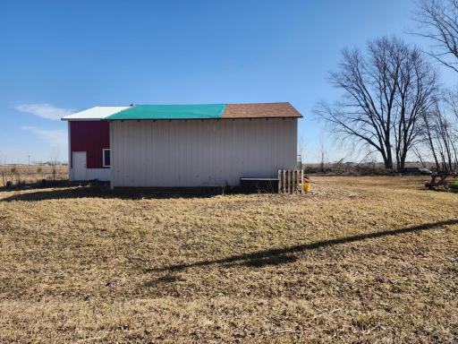 16305 680th Street S, Dodge Center, MN 55927