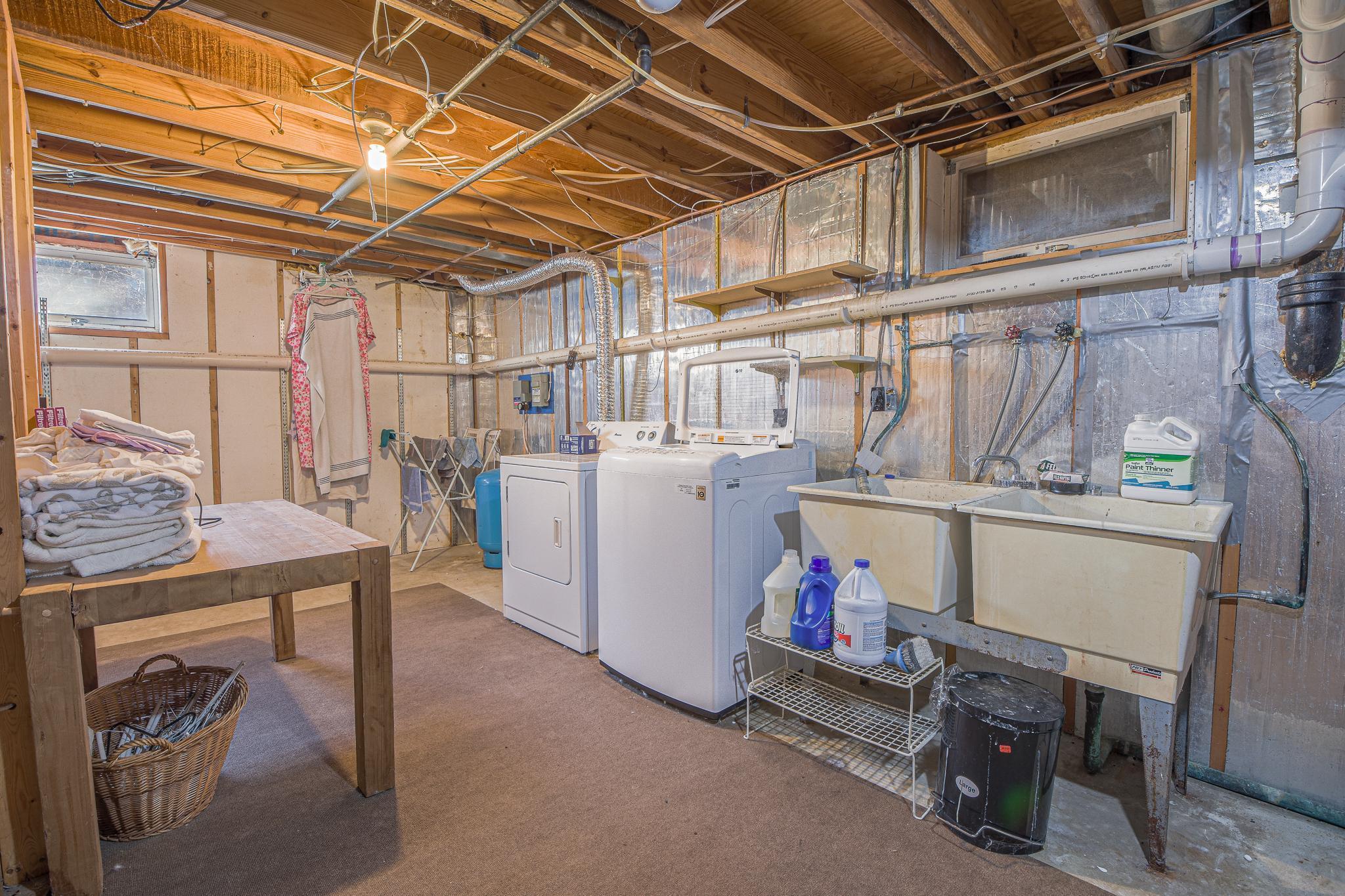 6705 Riverview Loop-19.jpg