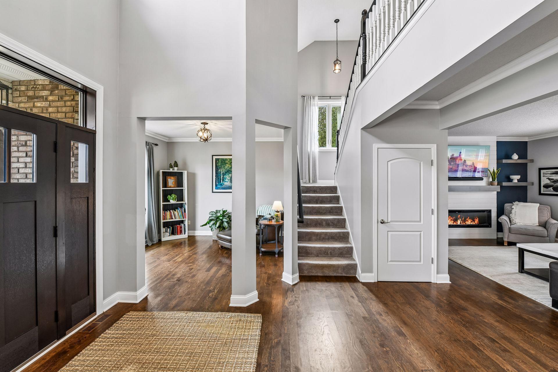 1944 Creekview Court - Spacecrafting - 0004.jpg