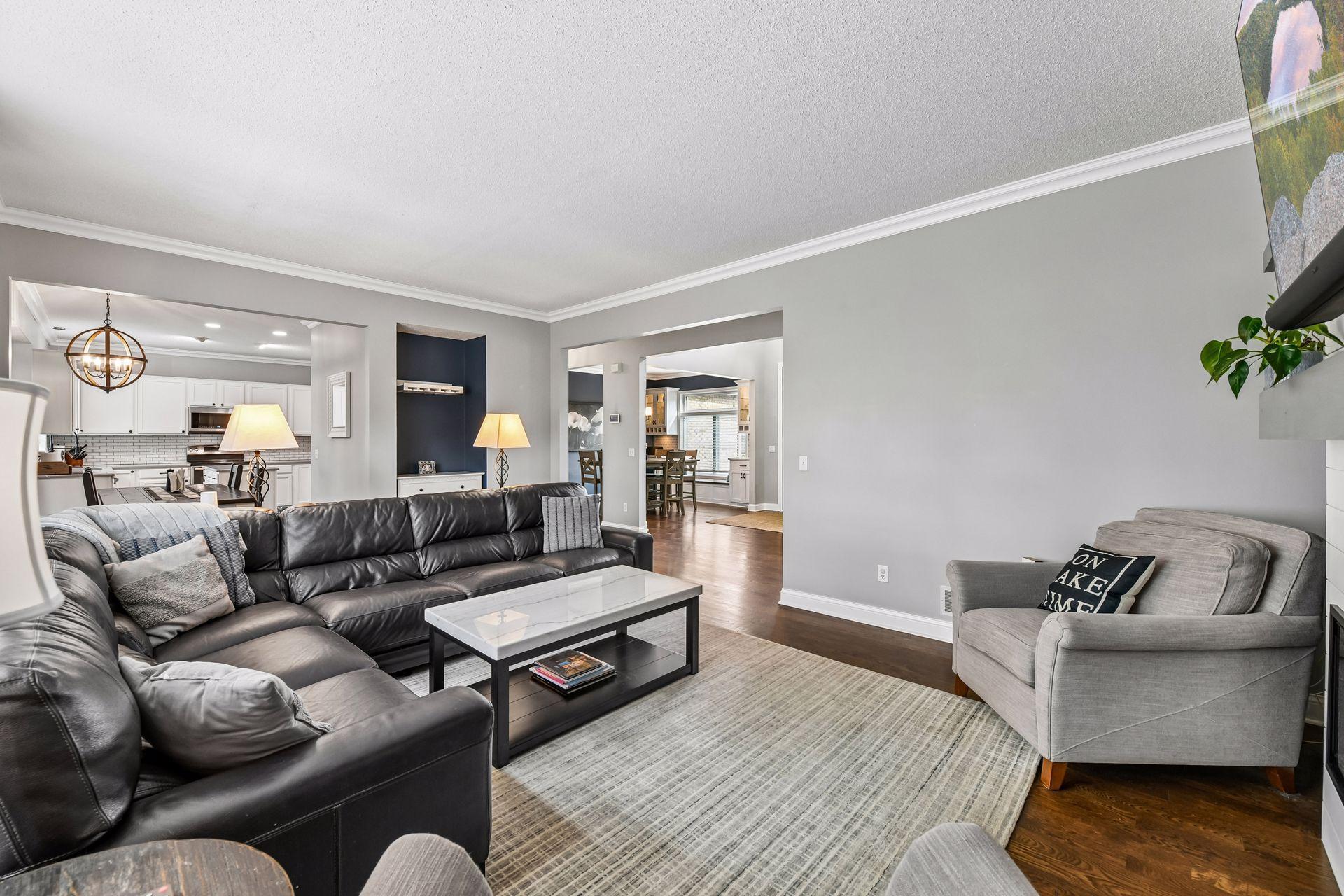 1944 Creekview Court - Spacecrafting - 0012.jpg