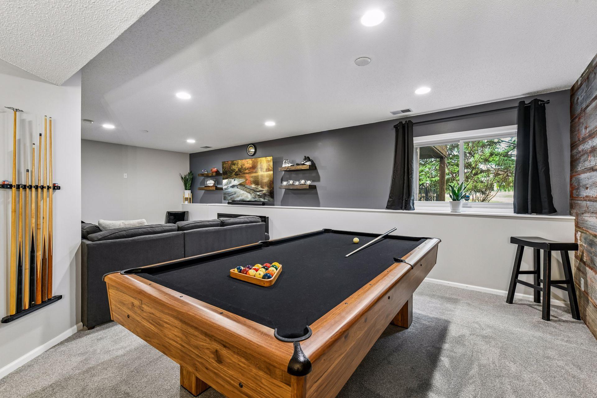 1944 Creekview Court - Spacecrafting - 0046.jpg