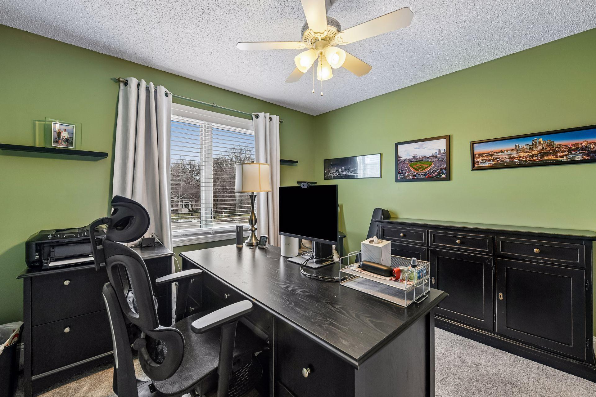 1944 Creekview Court - Spacecrafting - 0039.jpg