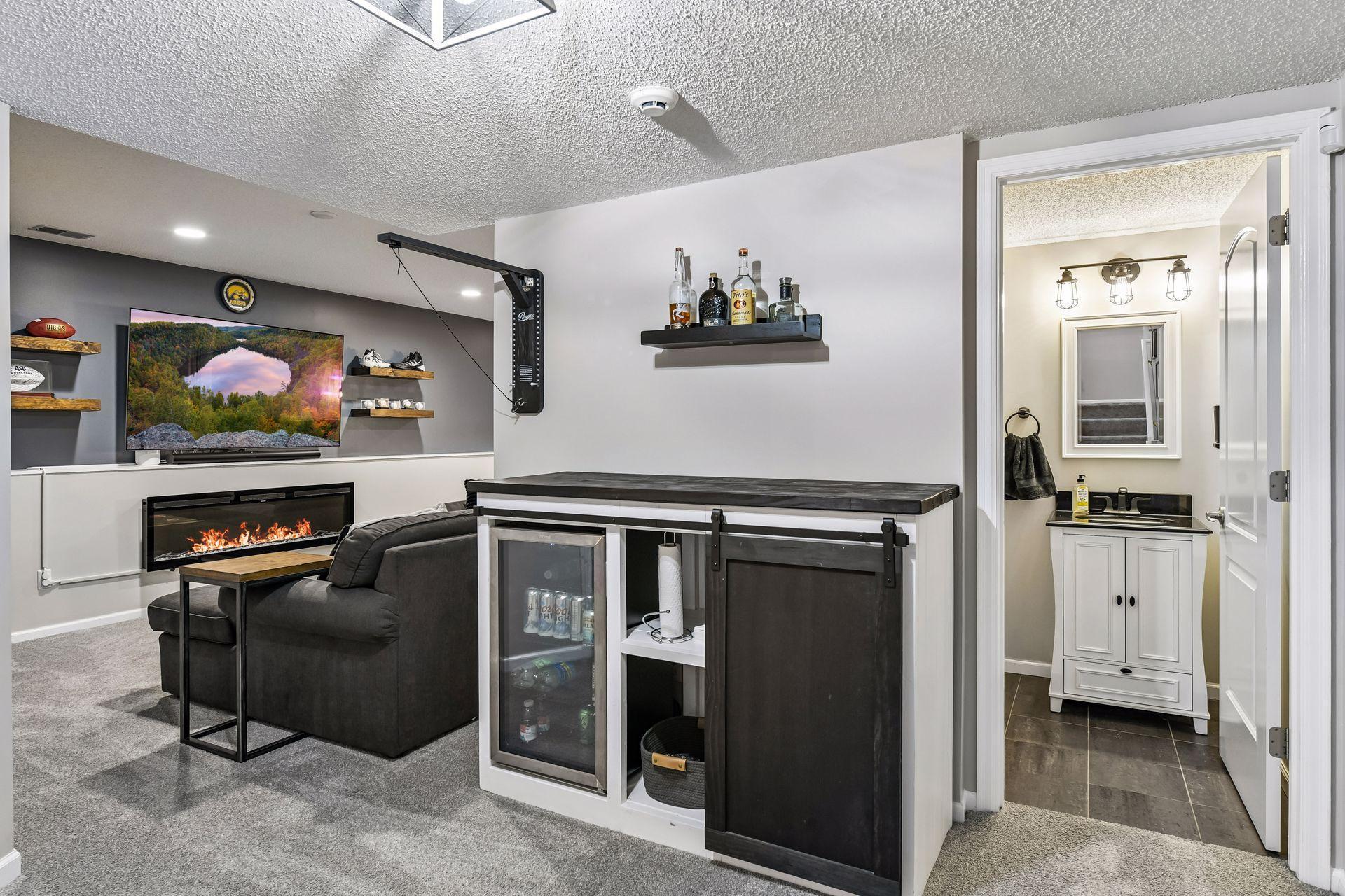 1944 Creekview Court - Spacecrafting - 0047.jpg