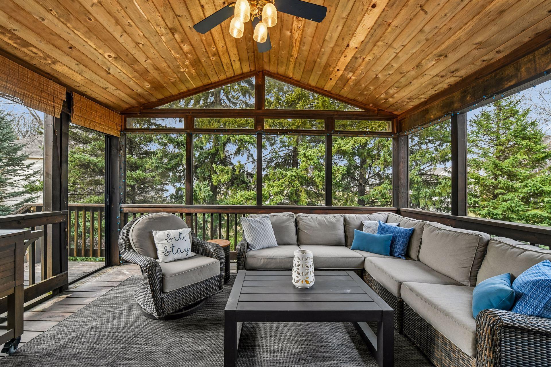 1944 Creekview Court - Spacecrafting - 0026.jpg