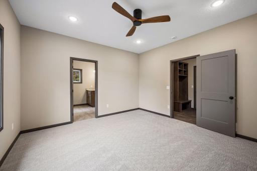 4582 Verde Valley Road NW, Anoka, MN 55303