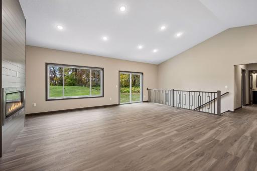 4582 Verde Valley Road NW, Anoka, MN 55303