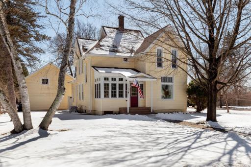 302 Bluff Avenue, Brainerd, MN 56401