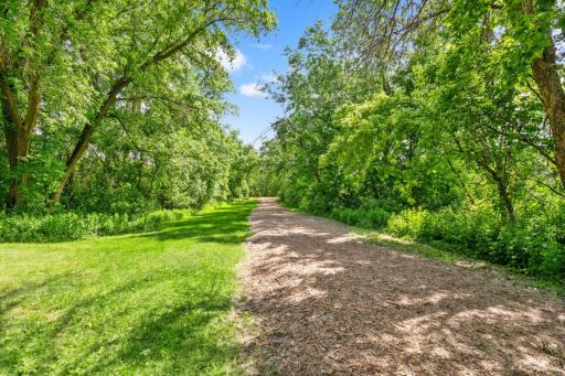 9717 Russell Avenue S, Minneapolis, MN 55431