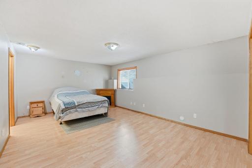 The 4th bedroom is in the basement and is 19x13!!