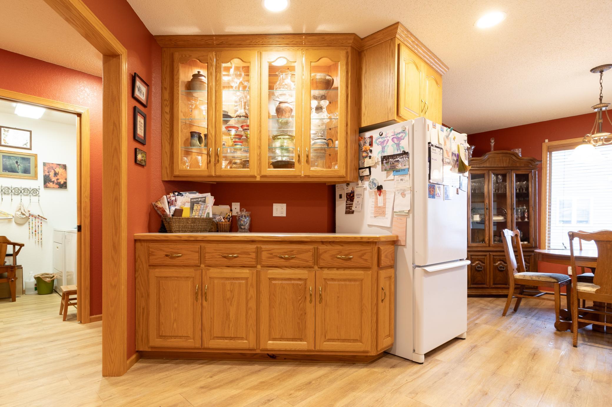 Lighted Built-In Hutch