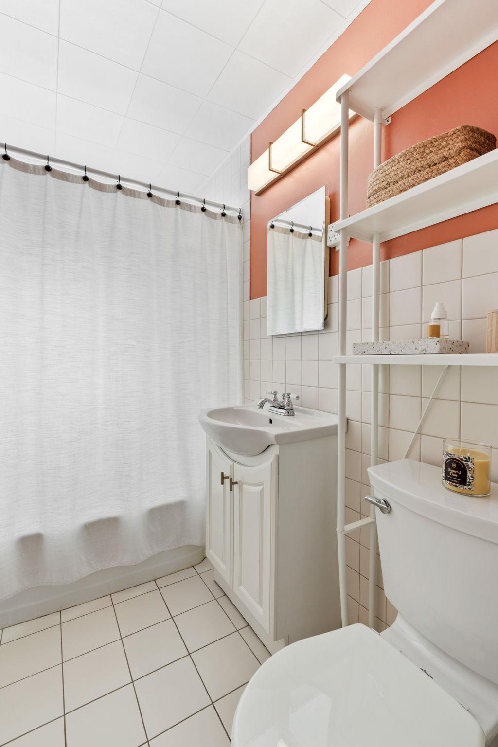 39-web-or-mls-6115 Upton Ave S-39.jpg