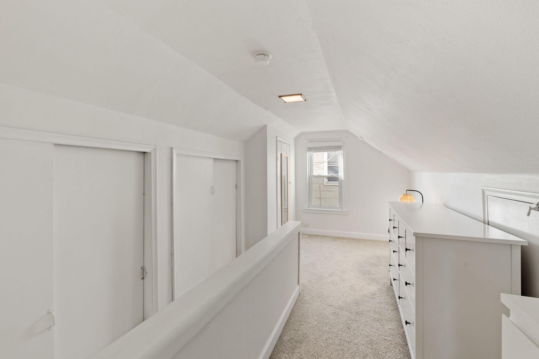 44-web-or-mls-6115 Upton Ave S-44.jpg