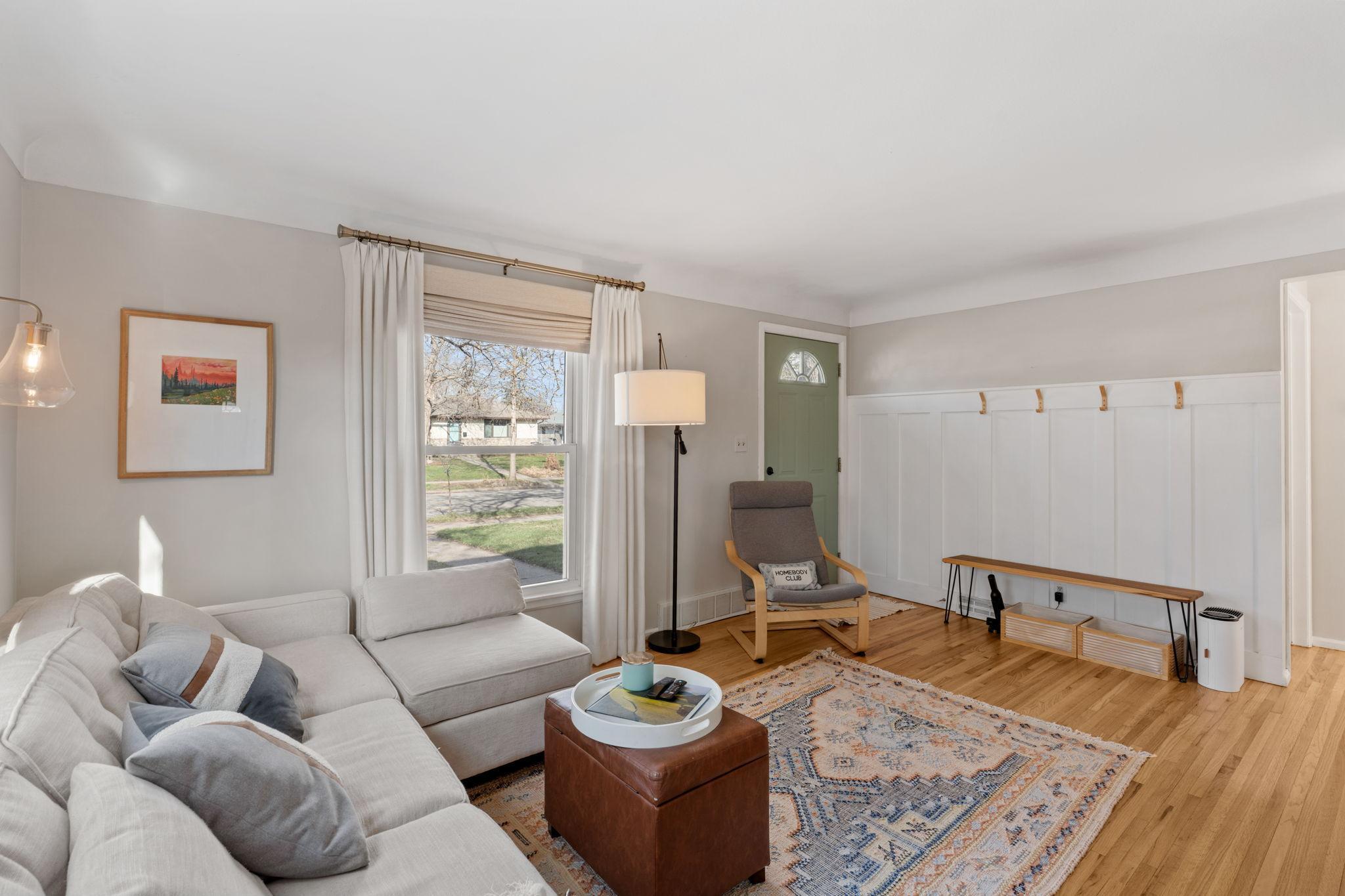 21-web-or-mls-6115 Upton Ave S-21.jpg