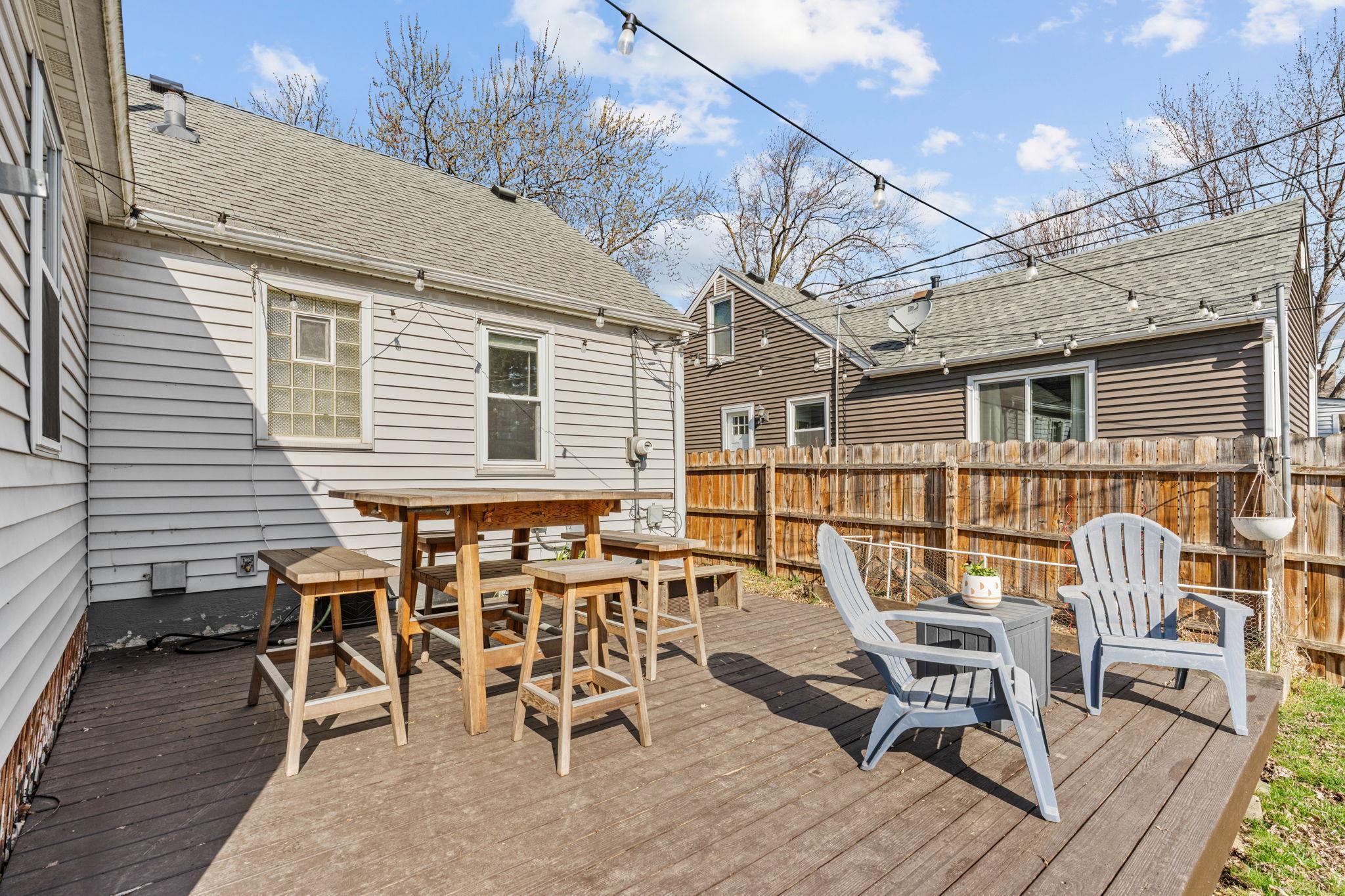 13-web-or-mls-6115 Upton Ave S-13.jpg