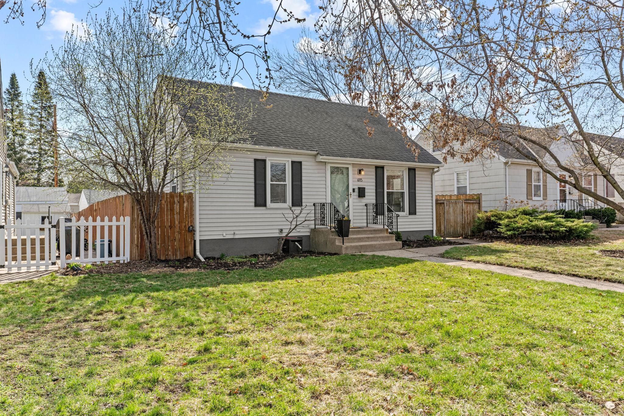 6-web-or-mls-6115 Upton Ave S-6.jpg