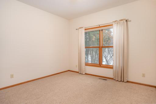 Bedroom 2 (2).jpg