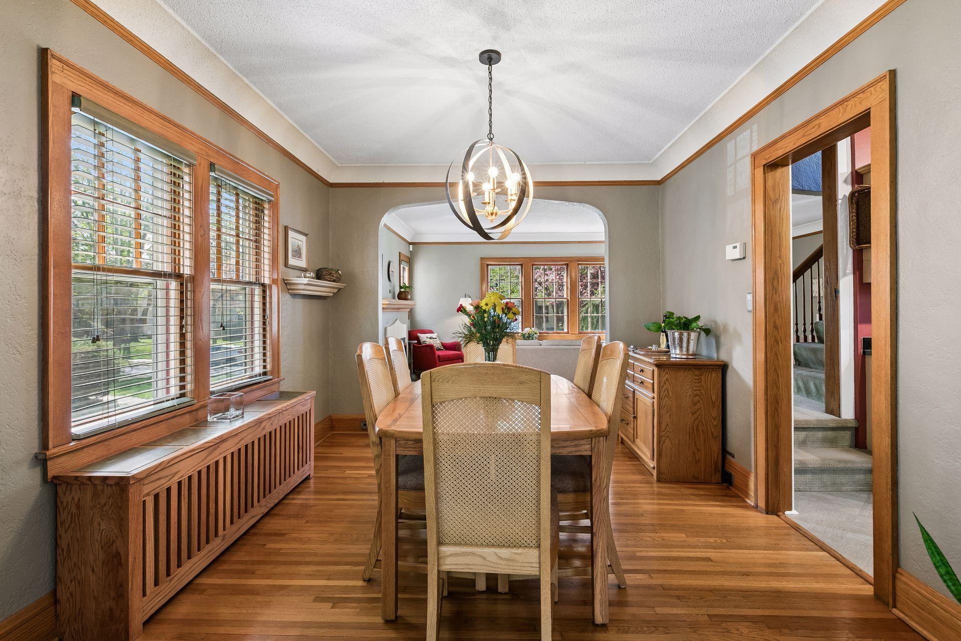 Convenient, easy access to and from the kitchen.