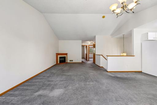 917 Countryside Road, Waconia, MN 55387