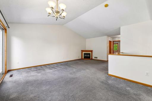 917 Countryside Road, Waconia, MN 55387