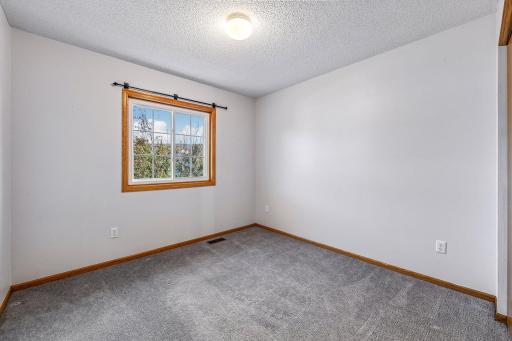 917 Countryside Road, Waconia, MN 55387