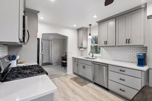 1938 Longview Drive, Saint Paul, MN 55112