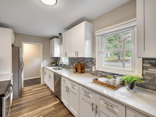 4246 Oak Drive Lane, Hopkins, MN 55343