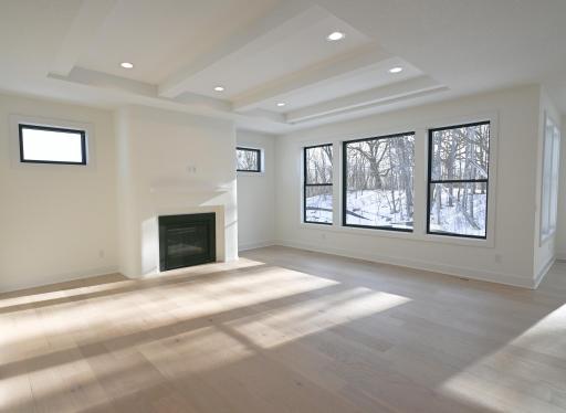 734 Ensconced Way, Chaska, MN 55318
