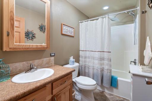 7282 Blackberry Lane, Duluth, MN 55803
