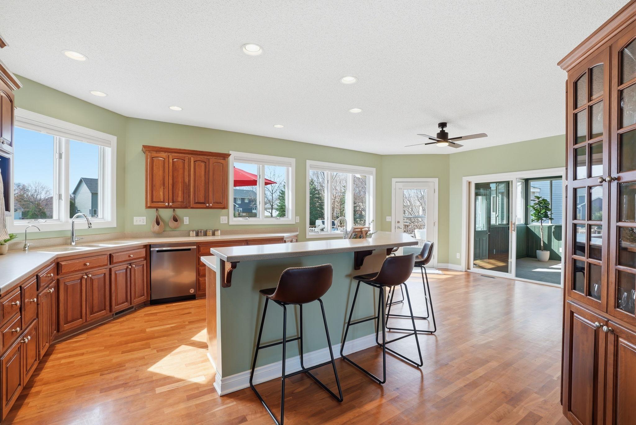 Sunny, functional kitchen
