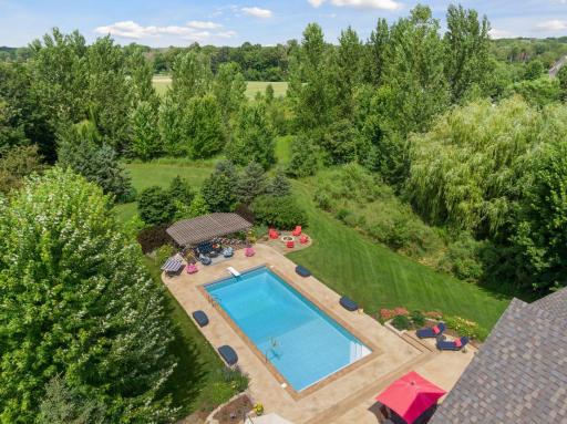 945 Willow View Drive, Long Lake, MN 55356
