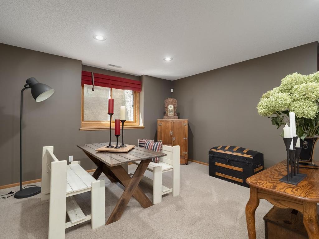 Lower level bonus room