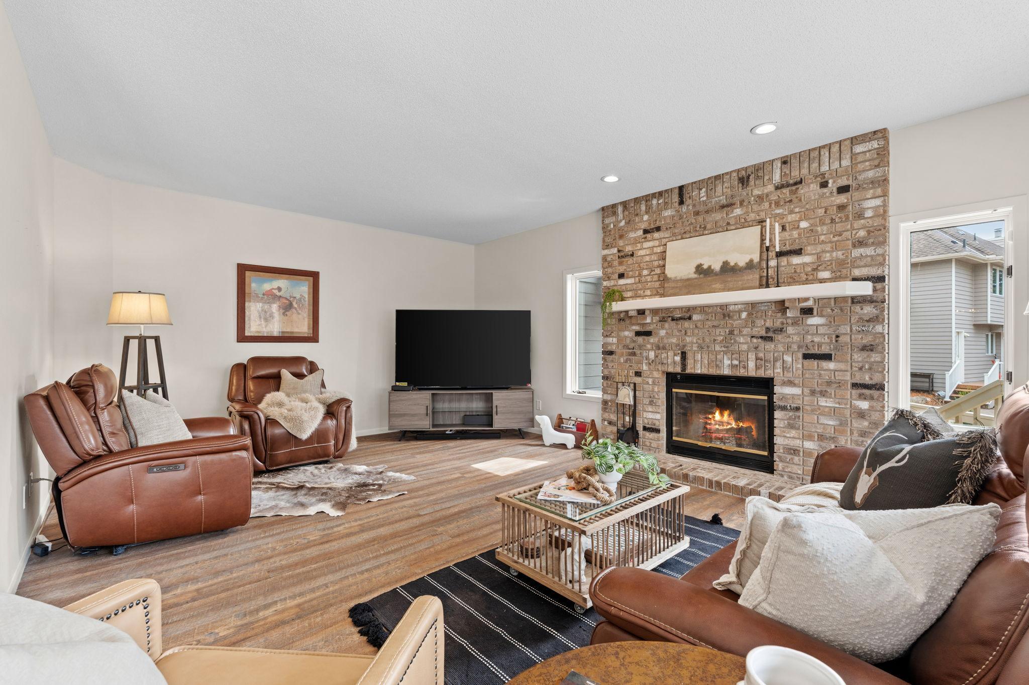 Relax and enjoy this great space right off the kitchen