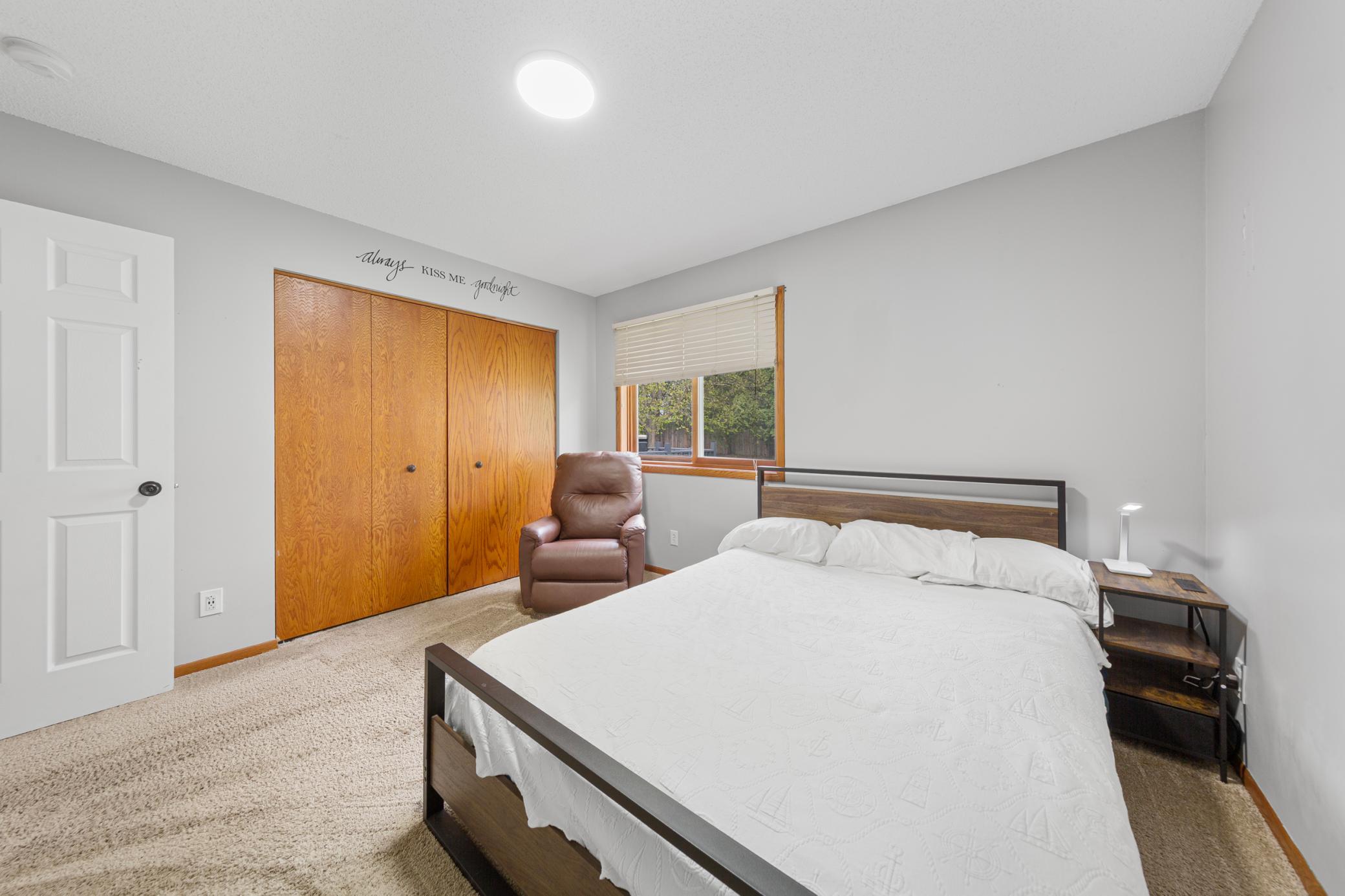 18 bedroom 1.jpg