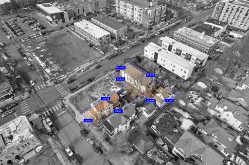 129-web-or-mls-First Person Visuals_0951 Property Lines2 (1).jpg