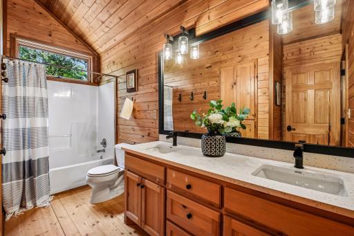 10580 Little Avenue, Waconia, MN 55387