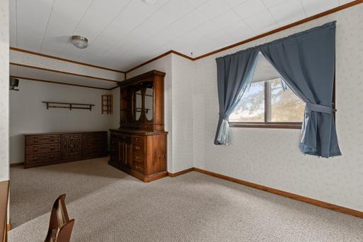 312 1st Avenue SE, Hayfield, MN 55940